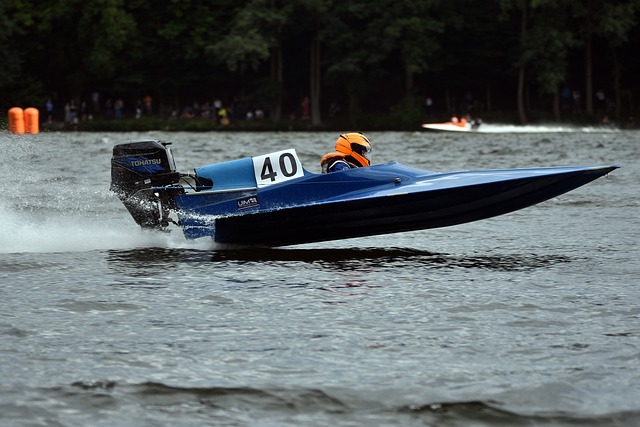 东体：U16国少需找强队热身完善体系；留洋兵团表现证明价值